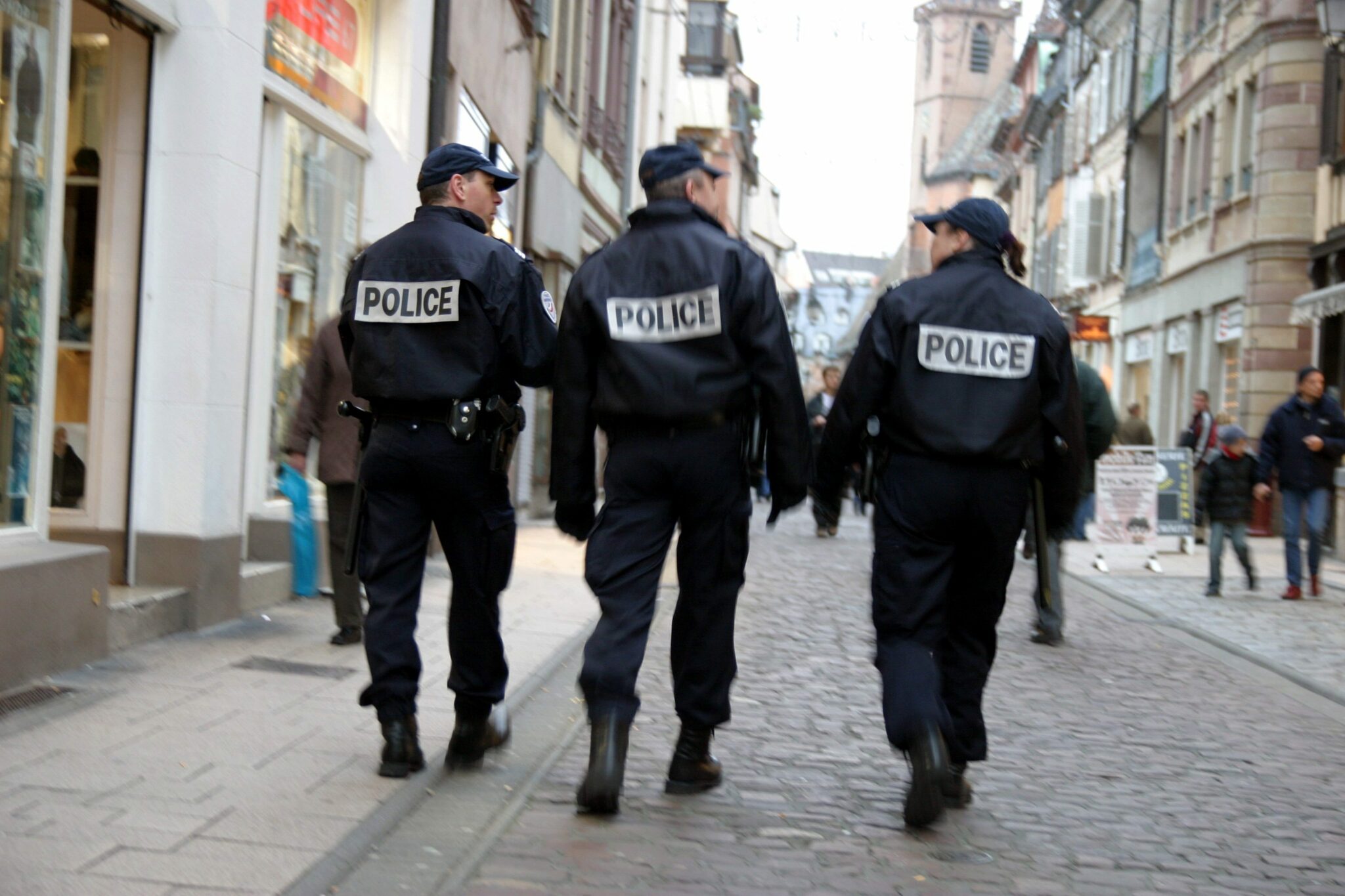 ChocoBLAST La police de Gironde relance le débat chocolatine contre